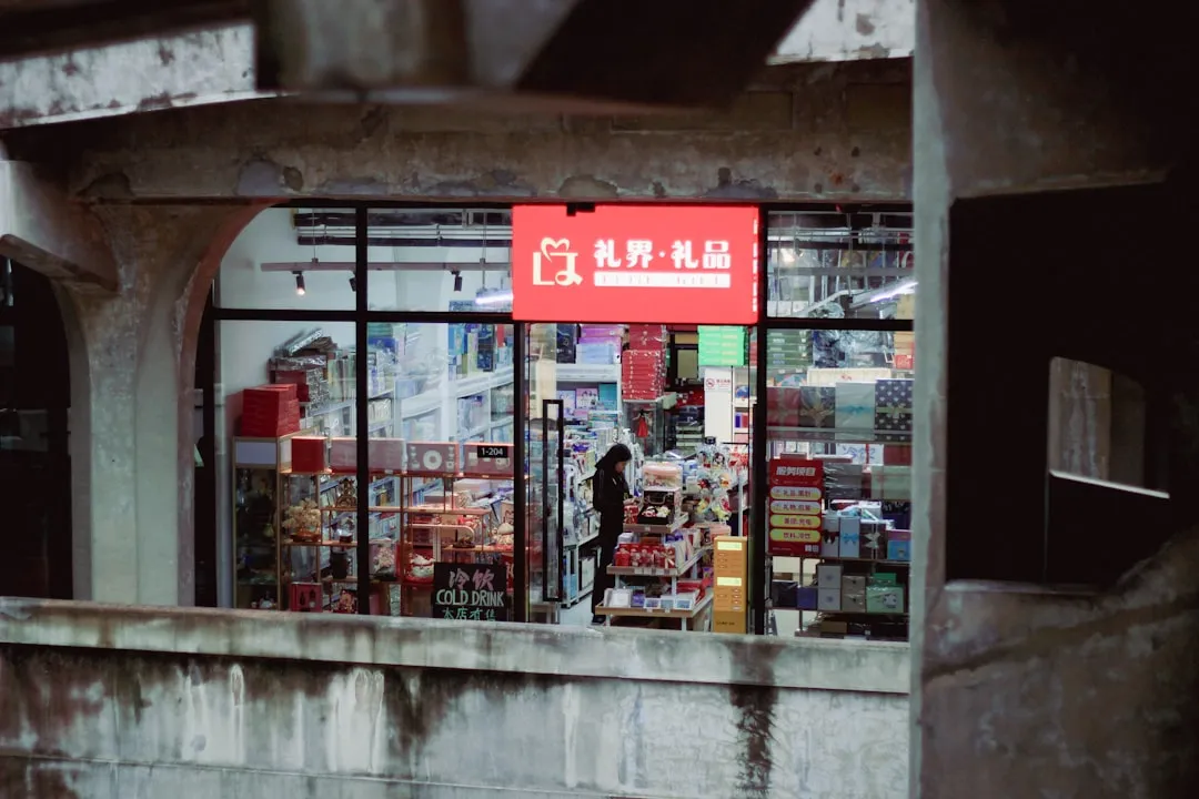 橱衣柜设计与全屋定制空间利用率优化方案